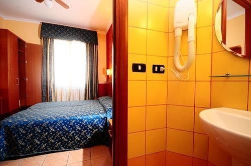 Termini Station Rooms โรม ภายนอก รูปภาพ