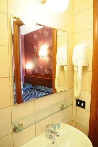 Termini Station Rooms โรม ภายนอก รูปภาพ
